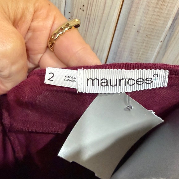 Maurices Scoop Neck Short Sleeve Tee - Burgundy - Picture 2 of 6